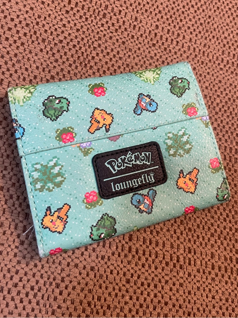LOUNGEFLY POKEMON WALLET